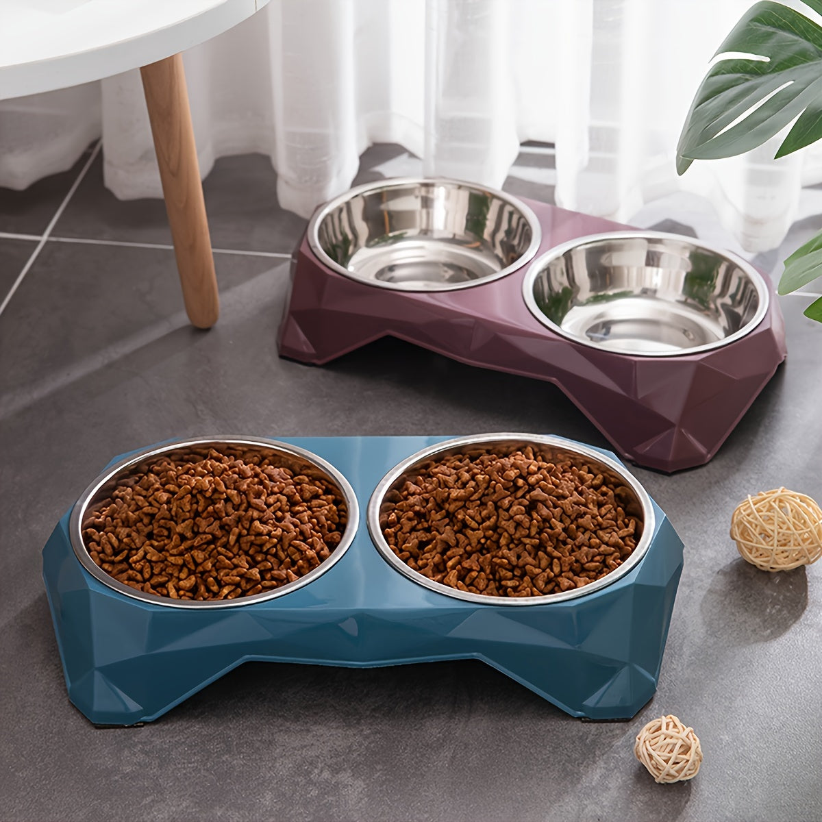 Double Stainless Steel Pet Bowls Set, Diamond Design, Elevated Non-Skid Stand, Large Capacity Feeding Dishes for Dogs and Cats - Metal Material, No Battery Needed